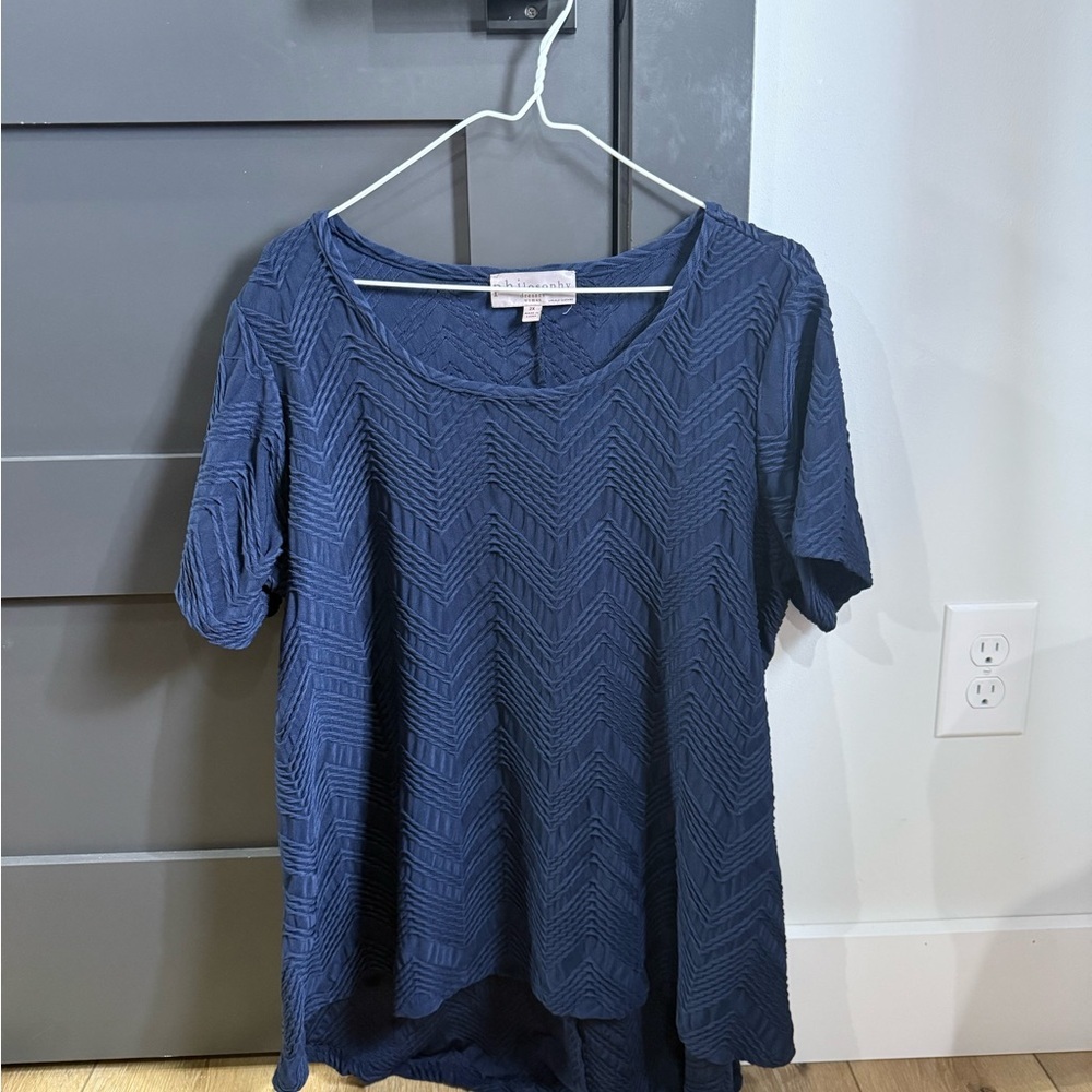 Philosophy Navy Blue Chevron Women's Top Size 2X